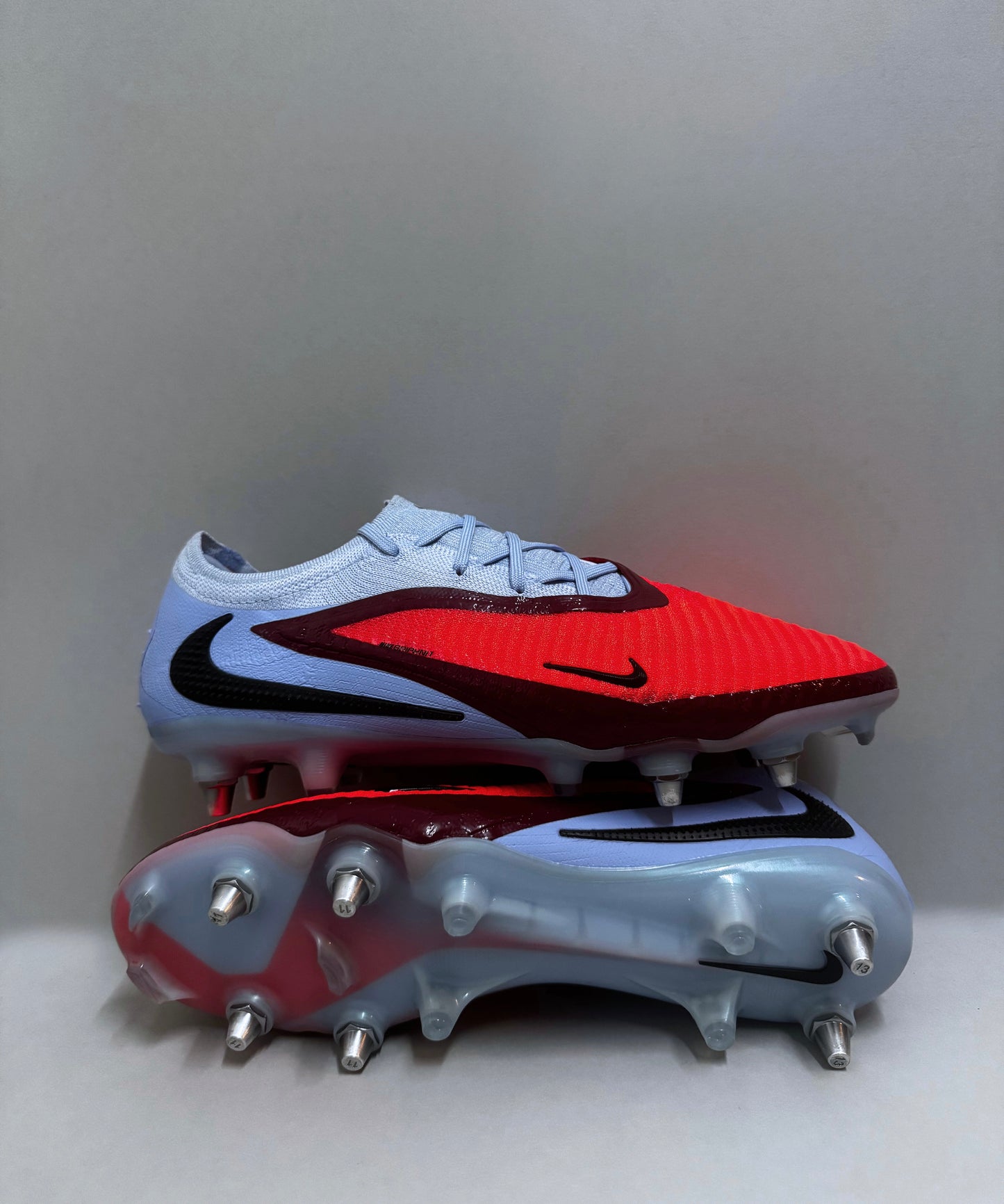 Nike Phantom 6 Low Elite SG Rot/Hellblau